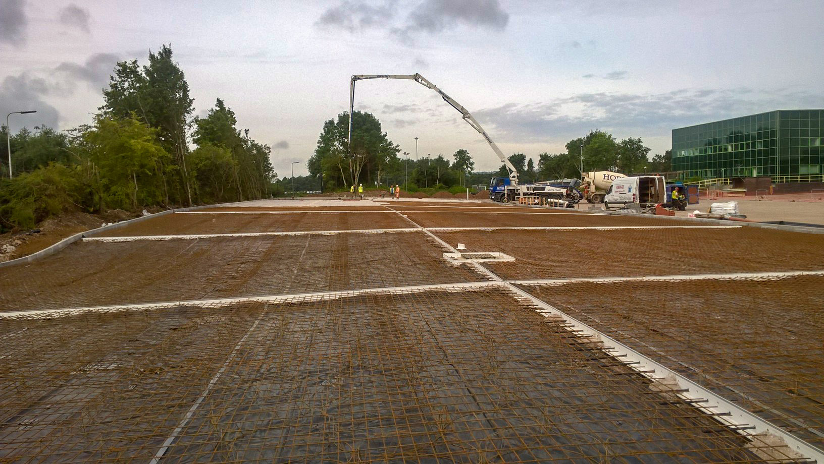 Portbury Groundworks with machinery 2