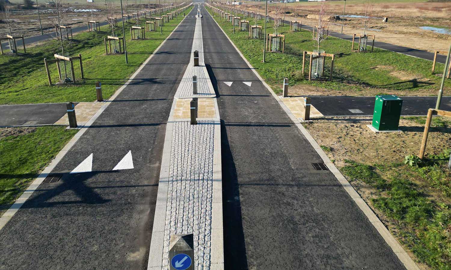 Dunsfold Road 2 - Primary Access Road, roundabout & groundworks