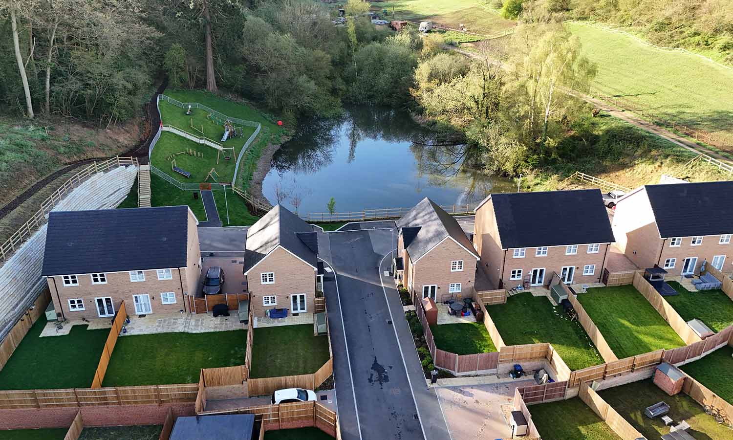 Catteshall-Godalming-Slider-3. | Natta Catteshall-Godalming-Slider-3.