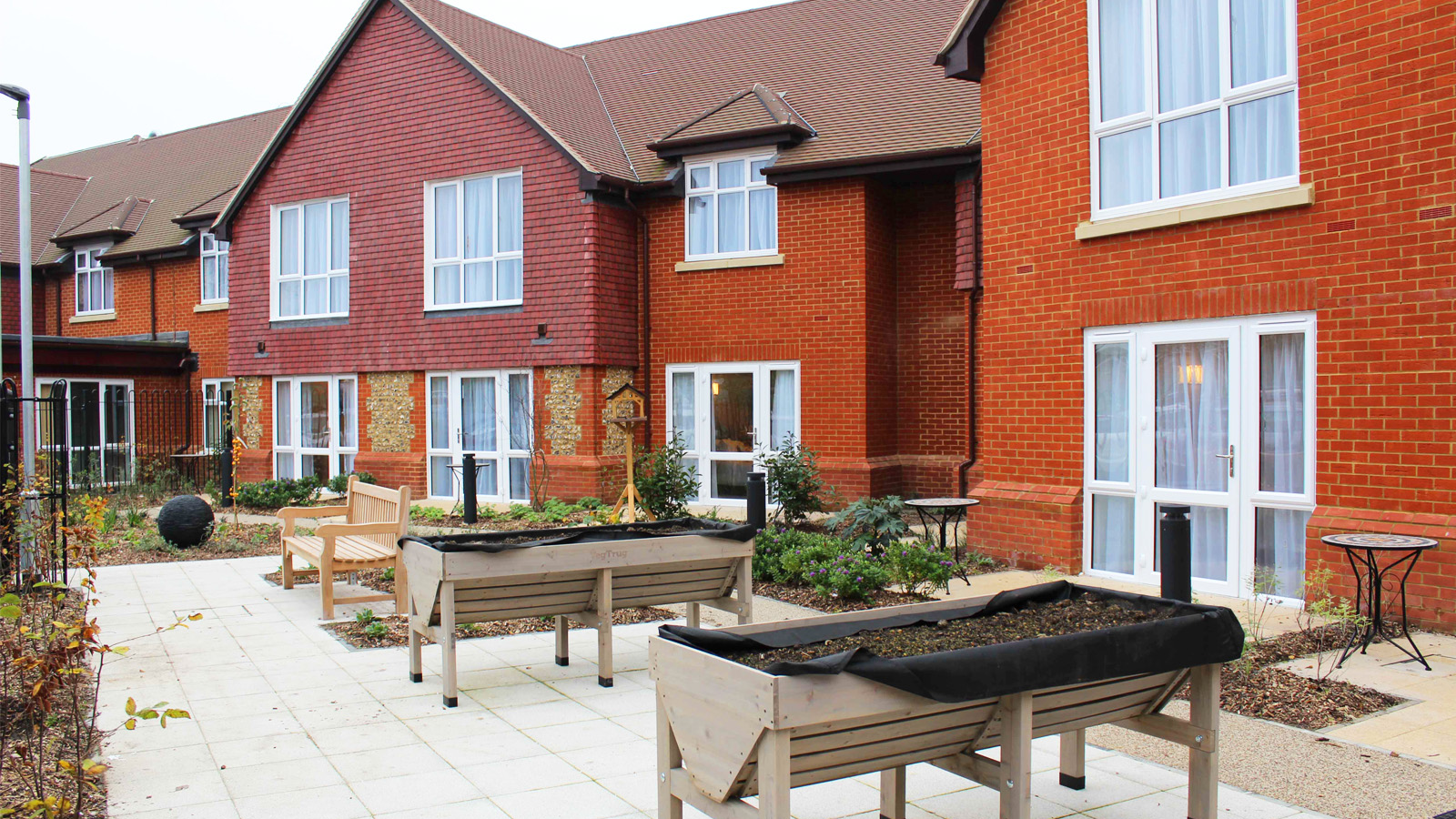Angmering Residential Care Home Courtyard- design and build