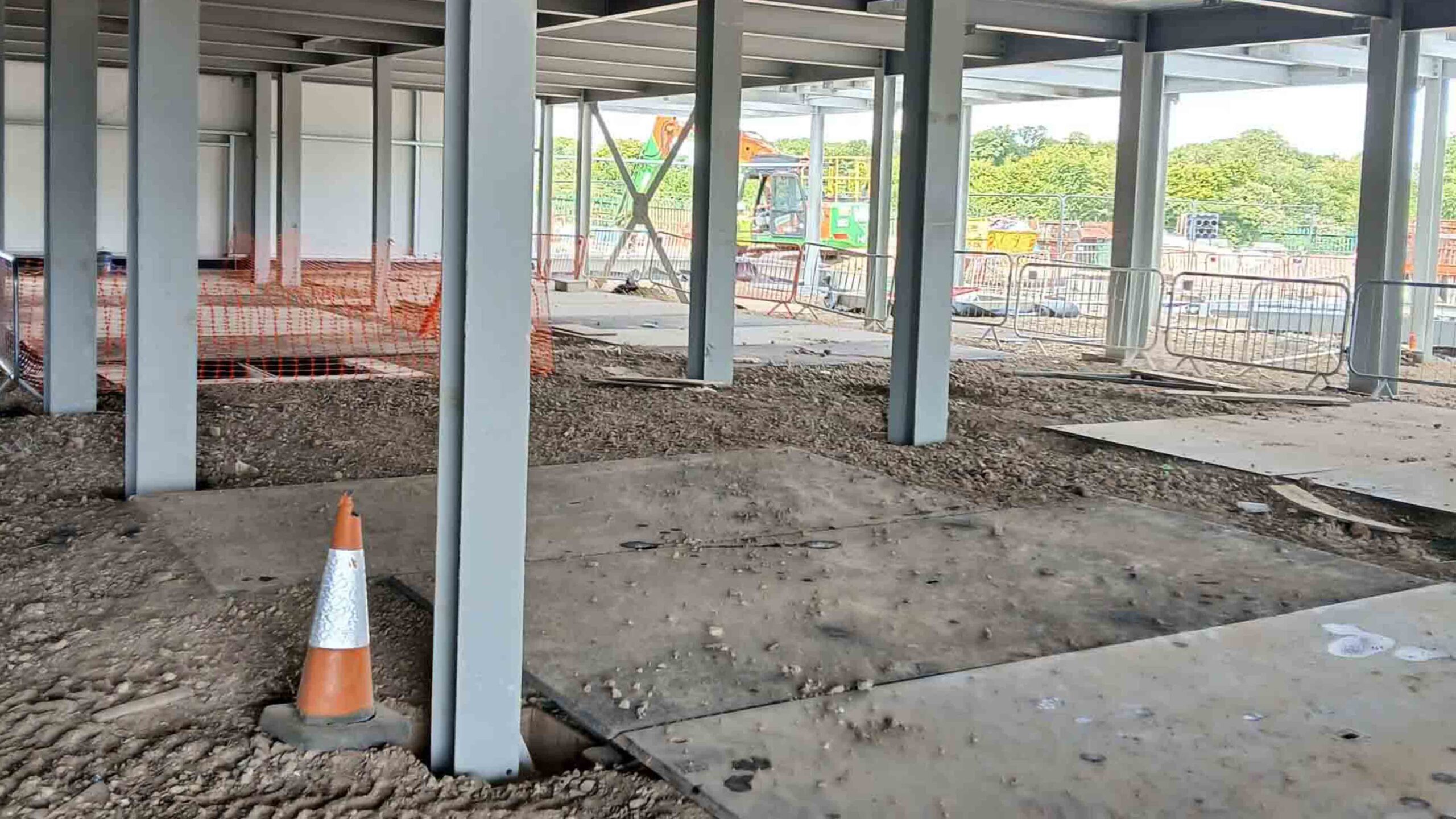 Klon 3 Kao Park Harlow Slider Image 4 | Natta Commercial construction site showing the steel framework of a data centre in the middle of being constructed.