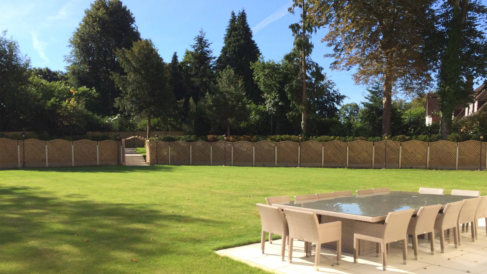 Hartswood Mansion Slider Image 3